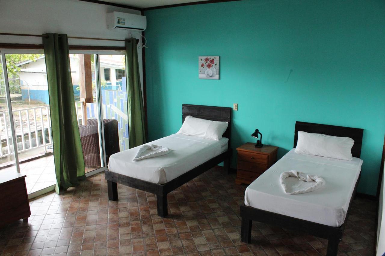 Hotel Los Balcones Over Seas Bocas del Toro Eksteriør bilde